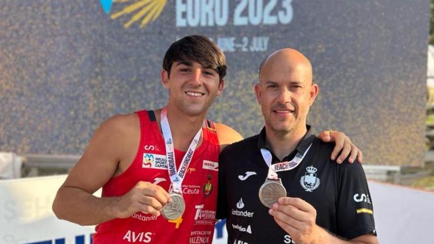 Castilla y Morales, plata con España en el Europeo de balonmano playa