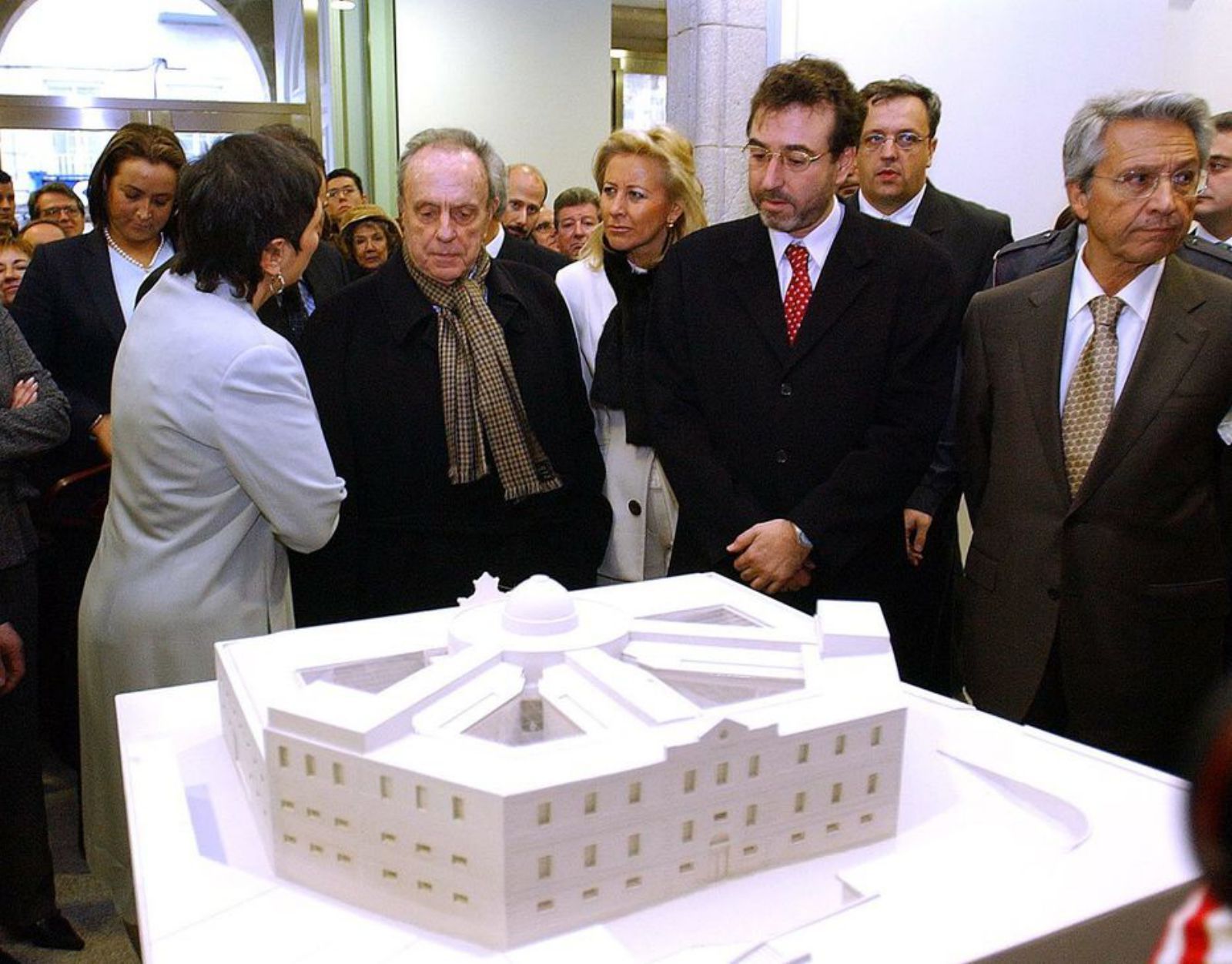 Inauguración del centro en 2002.