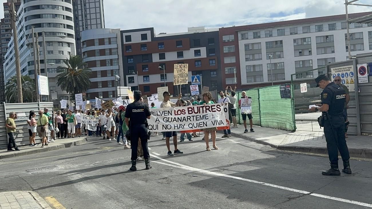 Manifestación en Guanarteme contra la gentrificación y la especulación inmobiliaria
