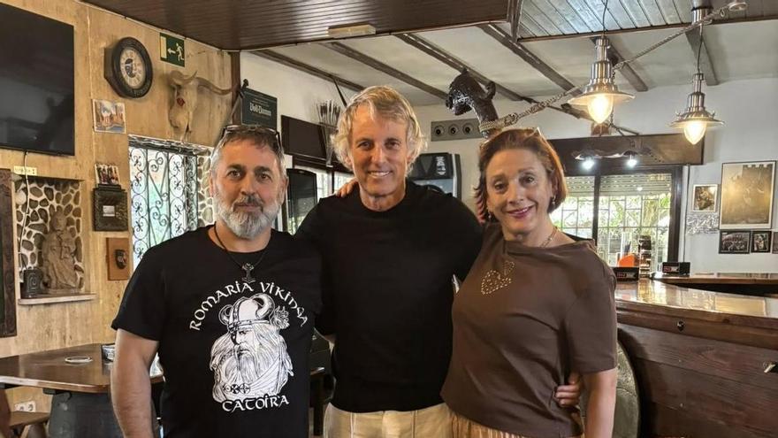 Jesús Calleja ya esta en Catoira para grabar la edición viki
