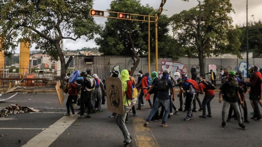 Muere quemado un hombre en Venezuela durante una manifestación