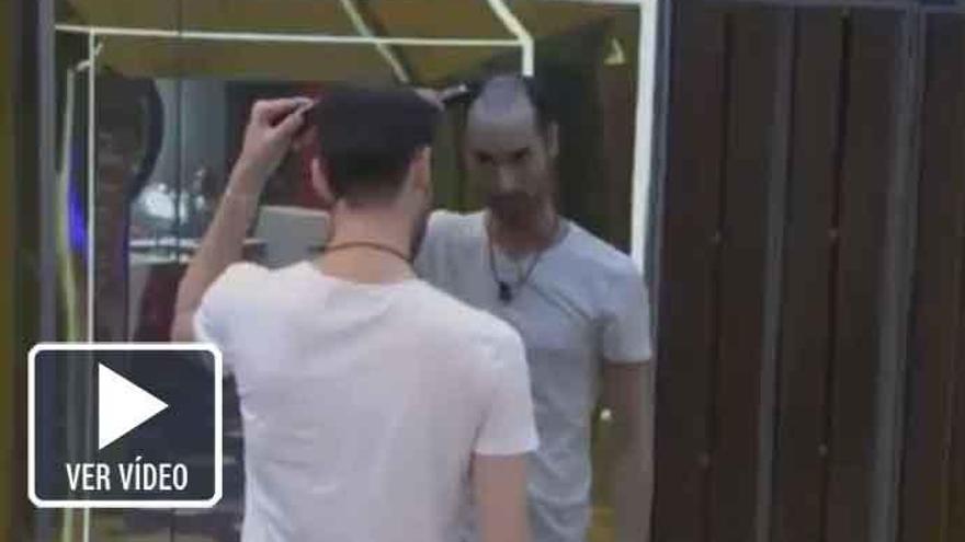 ¡Miguel se rapa el pelo en &#039;Gran Hermano 17&#039;!