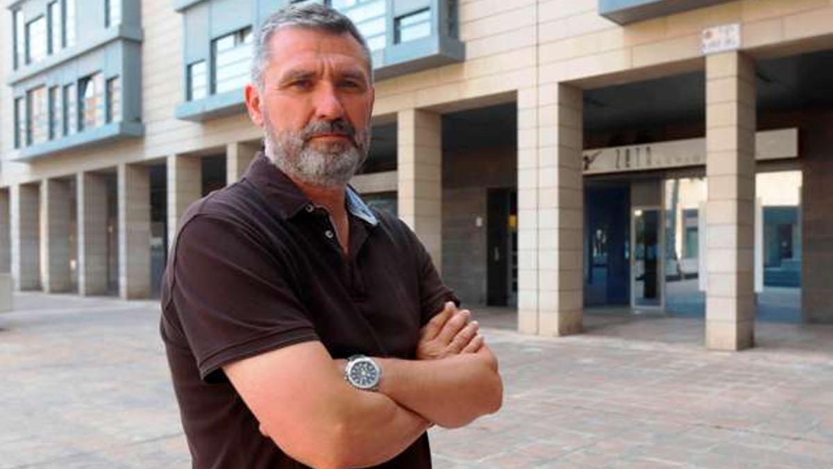 Emilio Larraz posa para una entrevista con este diario.