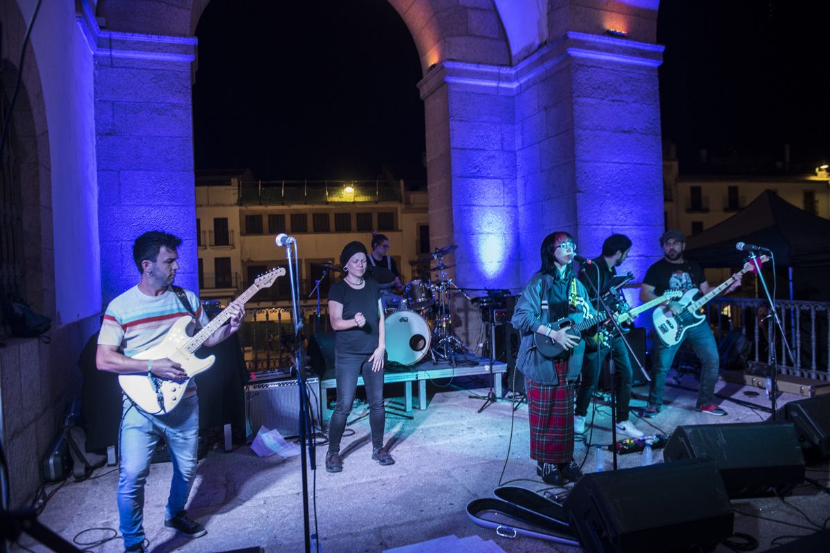 Escenario Amex en Cáceres | El concierto de Julia Lucas