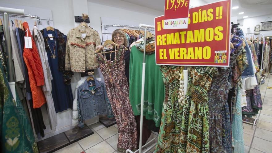 Un otoño en manga corta en los comercios de Alicante