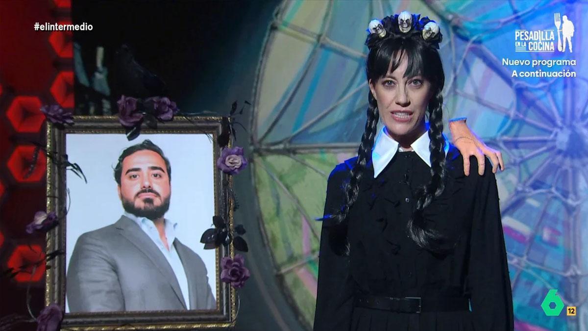 Cristina Gallego celebra el funeral de Alvise Pérez en 'El Intermedio'.