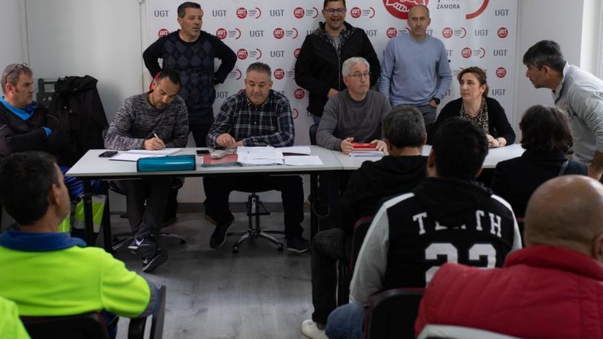 La historia de una huelga que se frenó a tiempo: el acuerdo de las basuras en Zamora