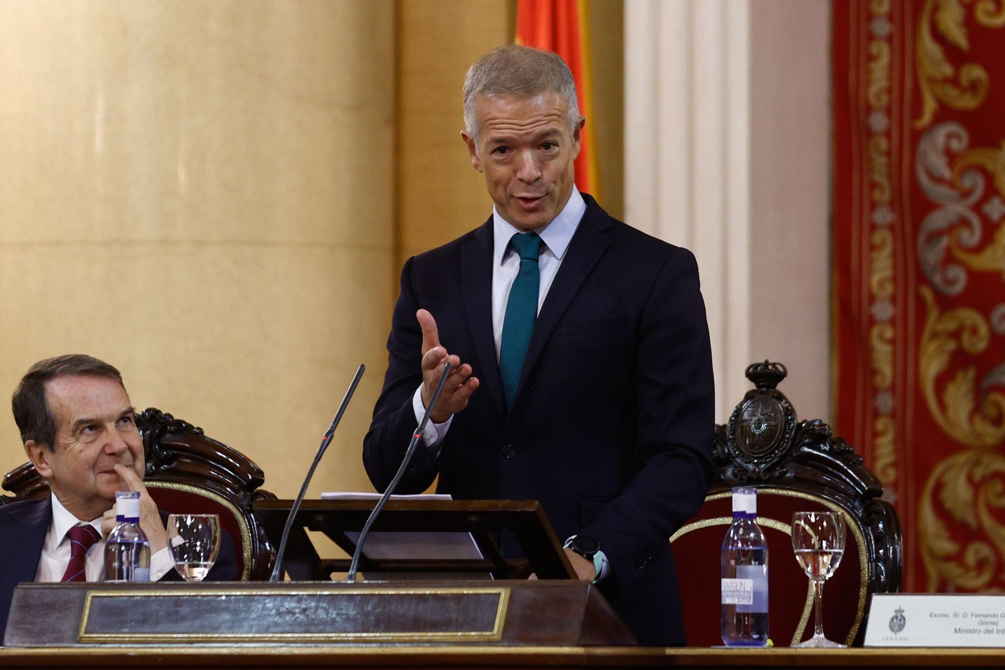 Abel Caballero, como presidente de la FEMP, participa en el homenaje a las fuerzas de seguridad del Estado