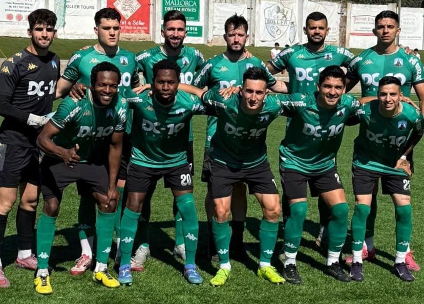 El once inicial de la PE Sant Jordi ante el CF Sóller.