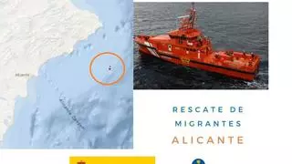 Rescatan a ocho migrantes a 26 millas de Benidorm y buscan a otros tres en aguas de la Marina Alta