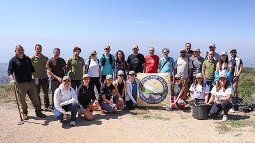 La Fundació de Kilian Jornet restaura un sender del parc de cap de Creus