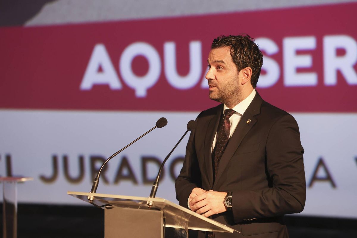 Juan Antonio Sagredo durante su intervención en la clausura de la gala de Premios Paterna Ciudad de Empresas.