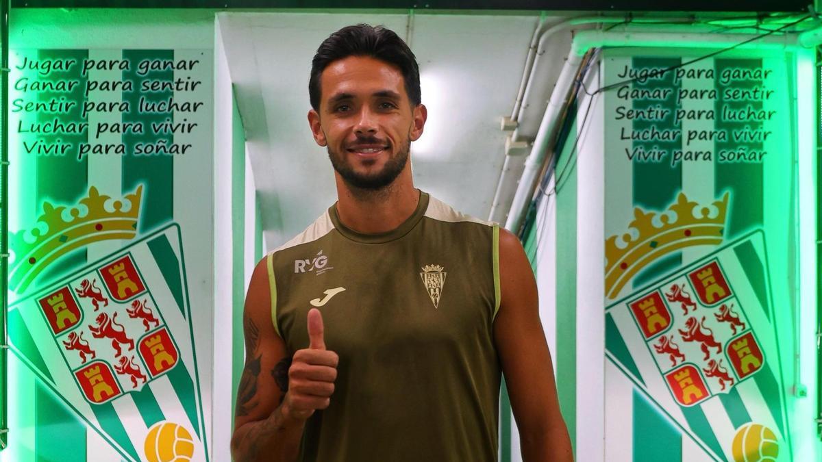 Nélson Monte, el nuevo comodín para una defensa con deberes pendientes en el Córdoba CF