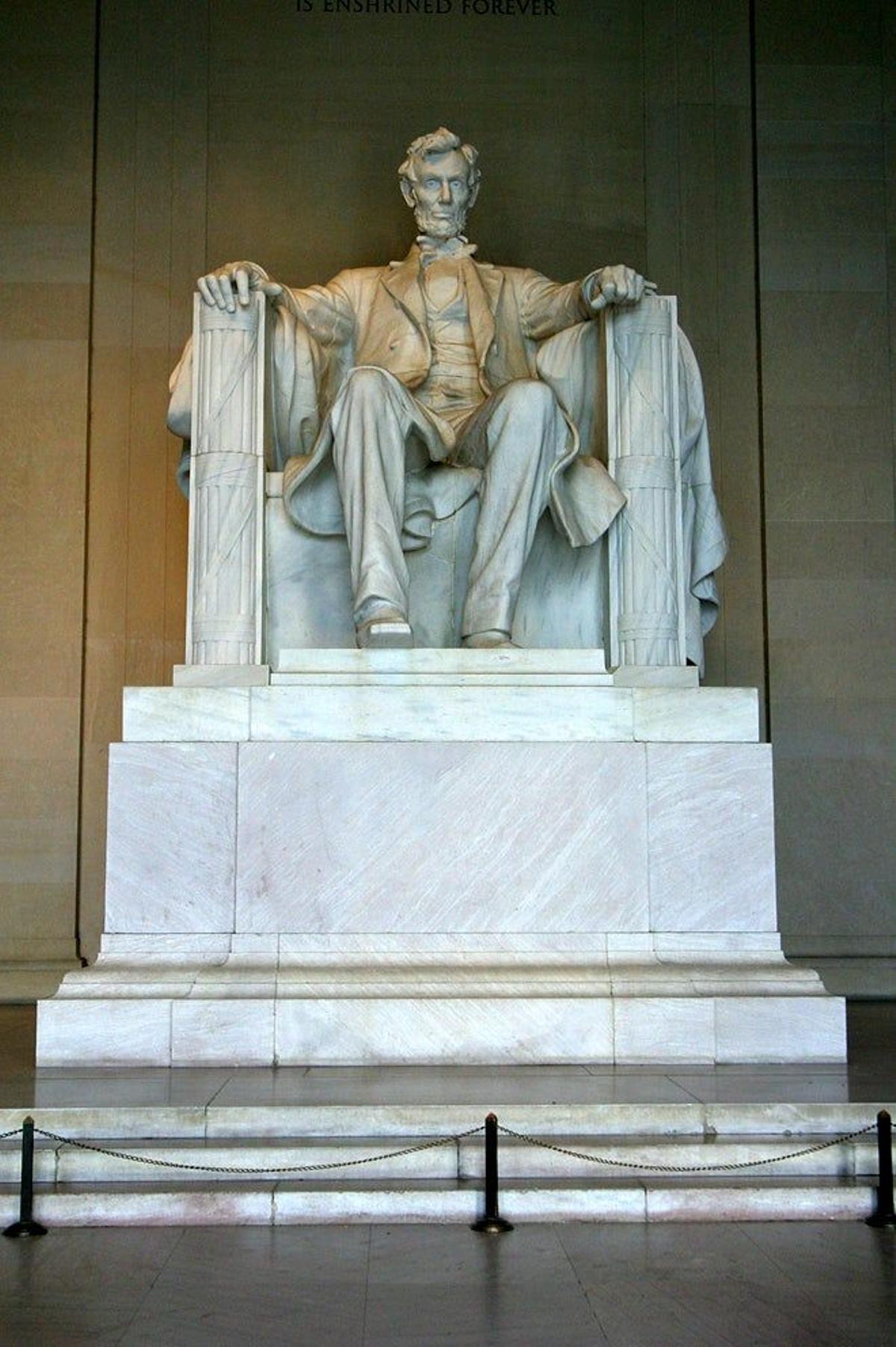 Interior del Monumento a Lincoln