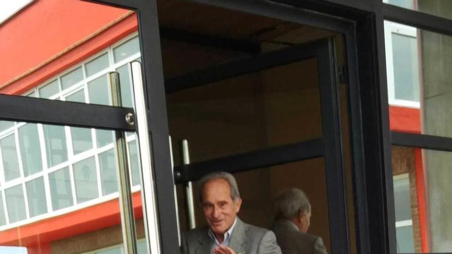 José Fernández, ayer, a su llegada a las oficinas del Sporting.