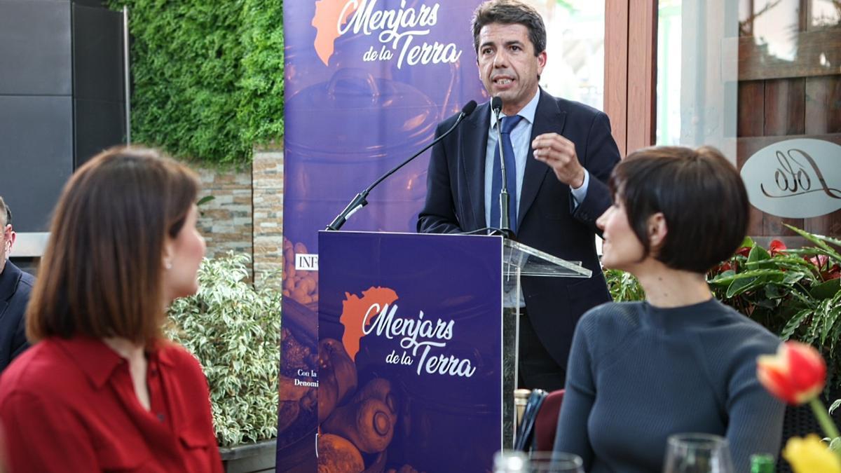 Carlos Mazón invitó a los asistentes al evento «a convertirnos en embajadores dels nostres menjars»