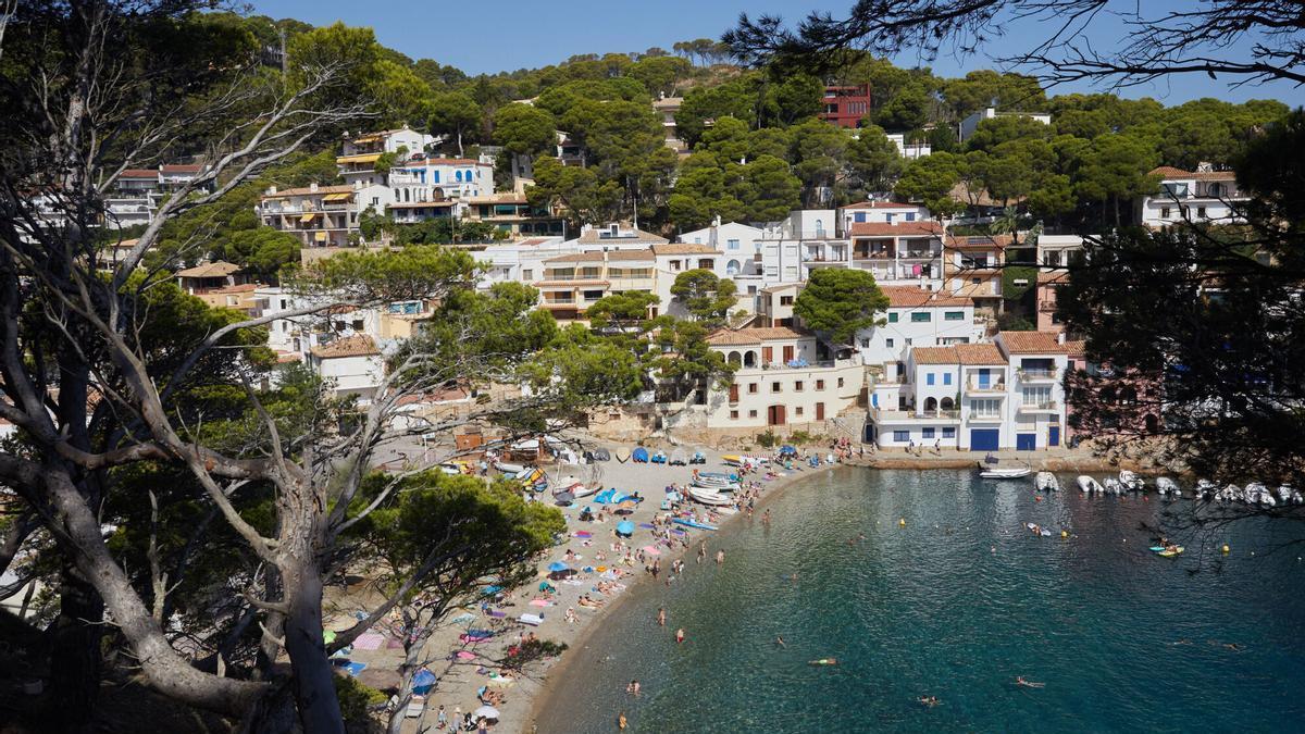 Vistas de la cala.