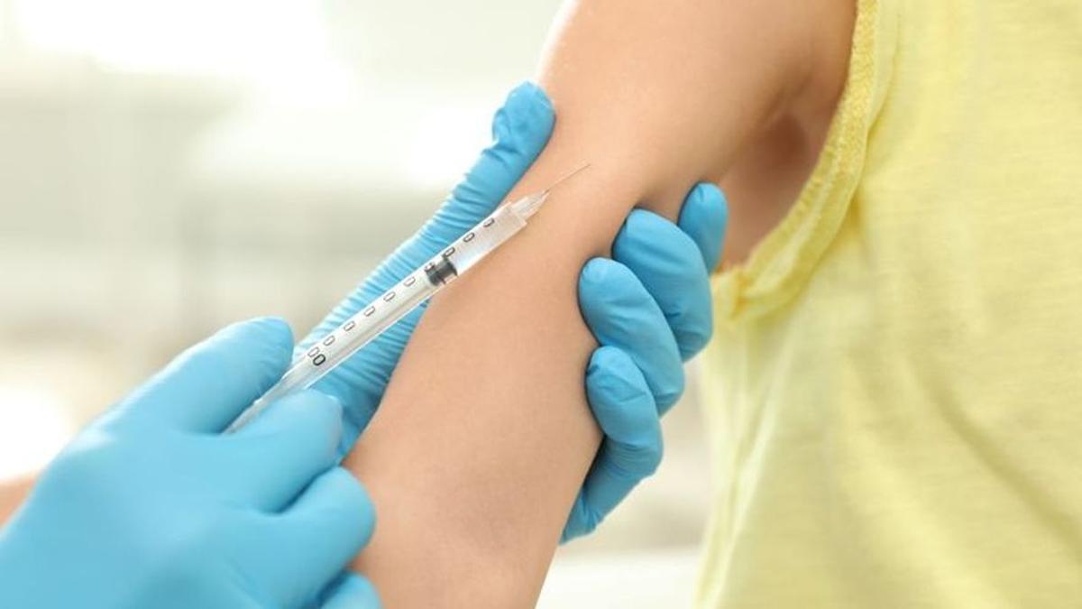 Asturias pone fecha a la vacunación de los niños: estos son los plazos que se barajan