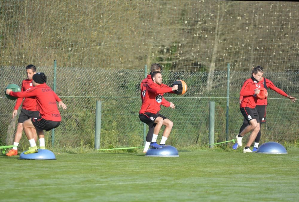 Carlos Fernández, David Simón, Diego Caballo, Gerard Valentín y Fede Cartabia se entrenan al margen del grupo.