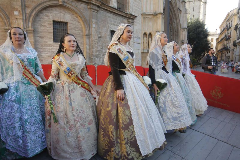 Comisiones falleras que han desfilado hasta las 18:00 horas.