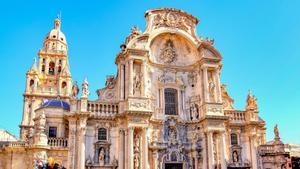 Fachada de la Catedral de Murcia, capital de la Región de Murcia