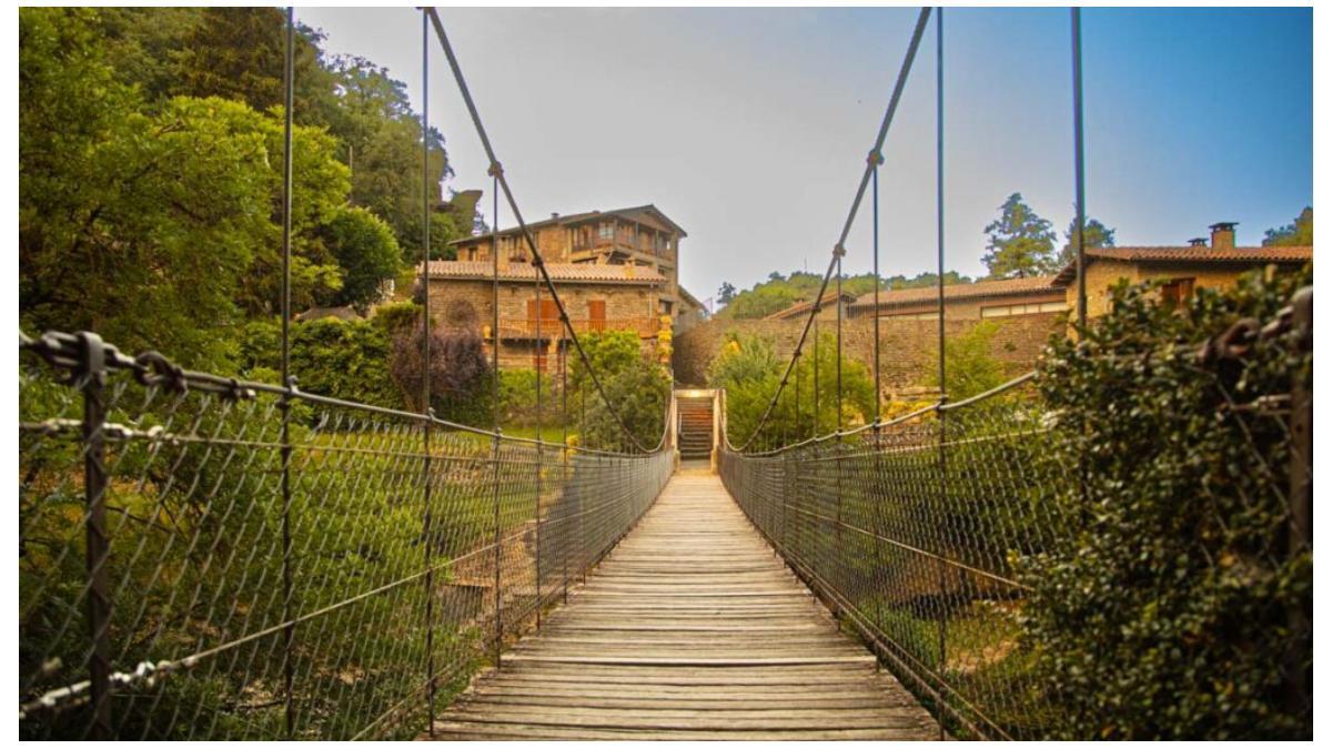 El puente colagante de Rupit