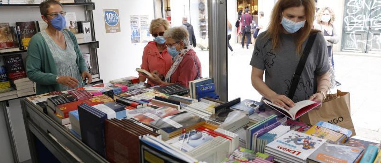 Unha caseta da Feira do Libro de Vigo, na súa edición do ano pasado.