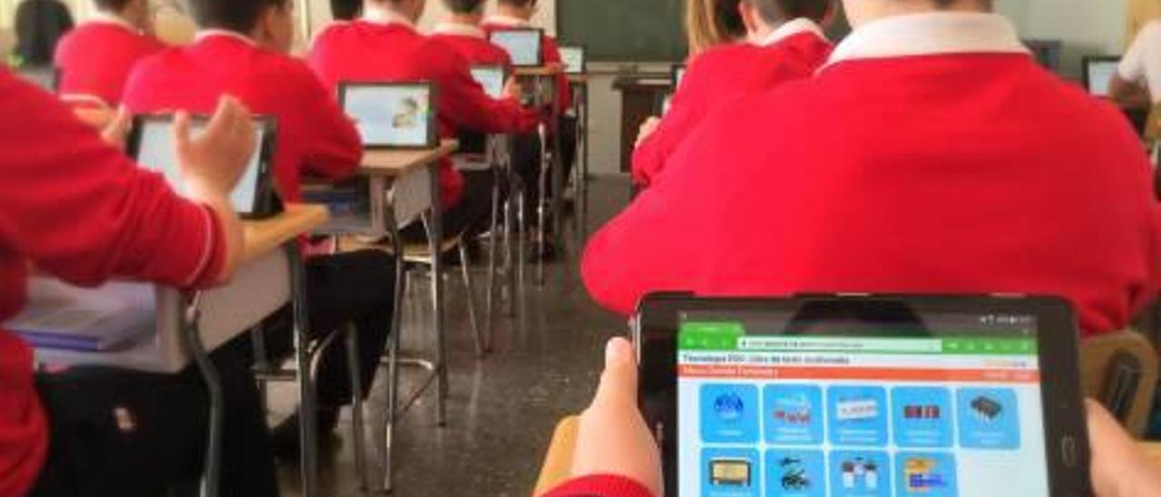 La era digital llega al colegio San Agustín de Alicante