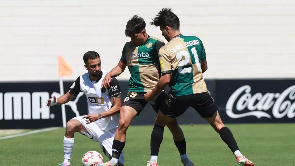 El arbitraje deja fuera de la promoción al Mestalla