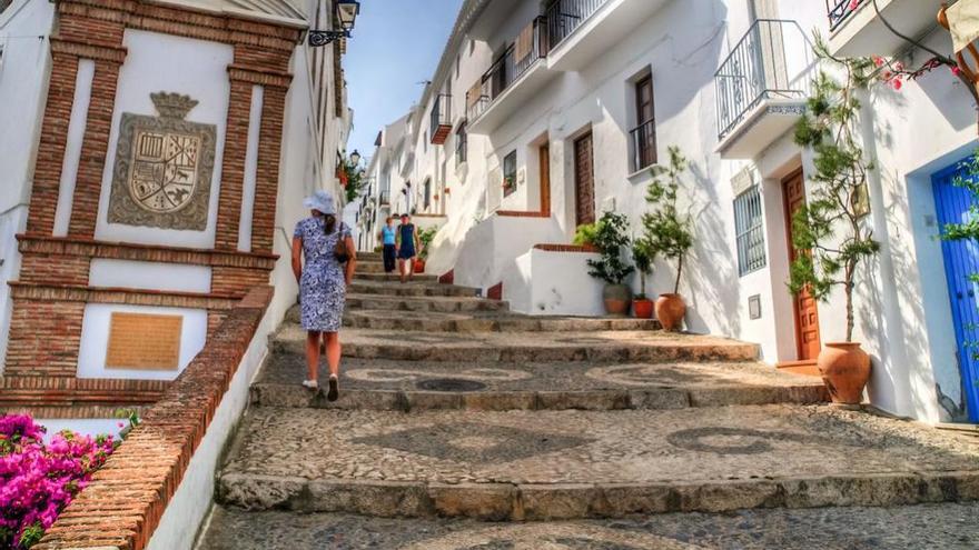 Una imagen de las pintorescas calles de Frigiliana.