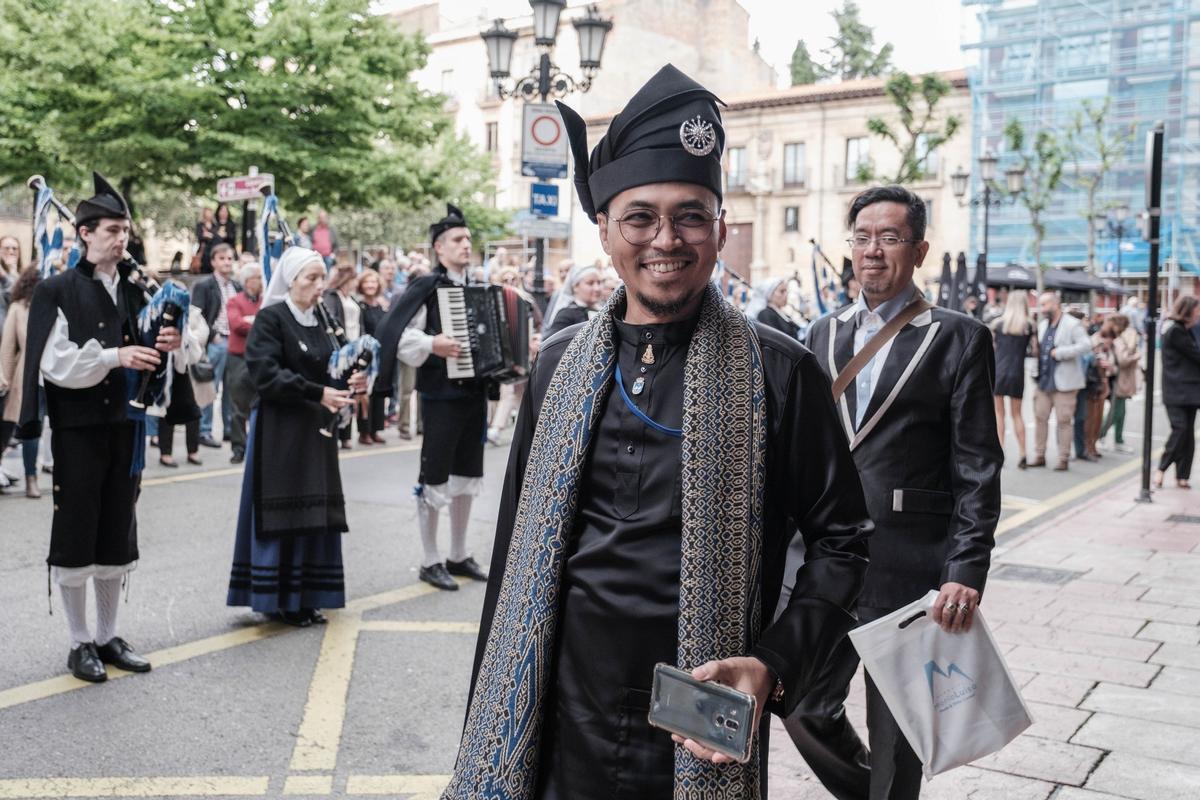 El malasio Ayie Ibrahim, con su traje de gala en la edición de 2023