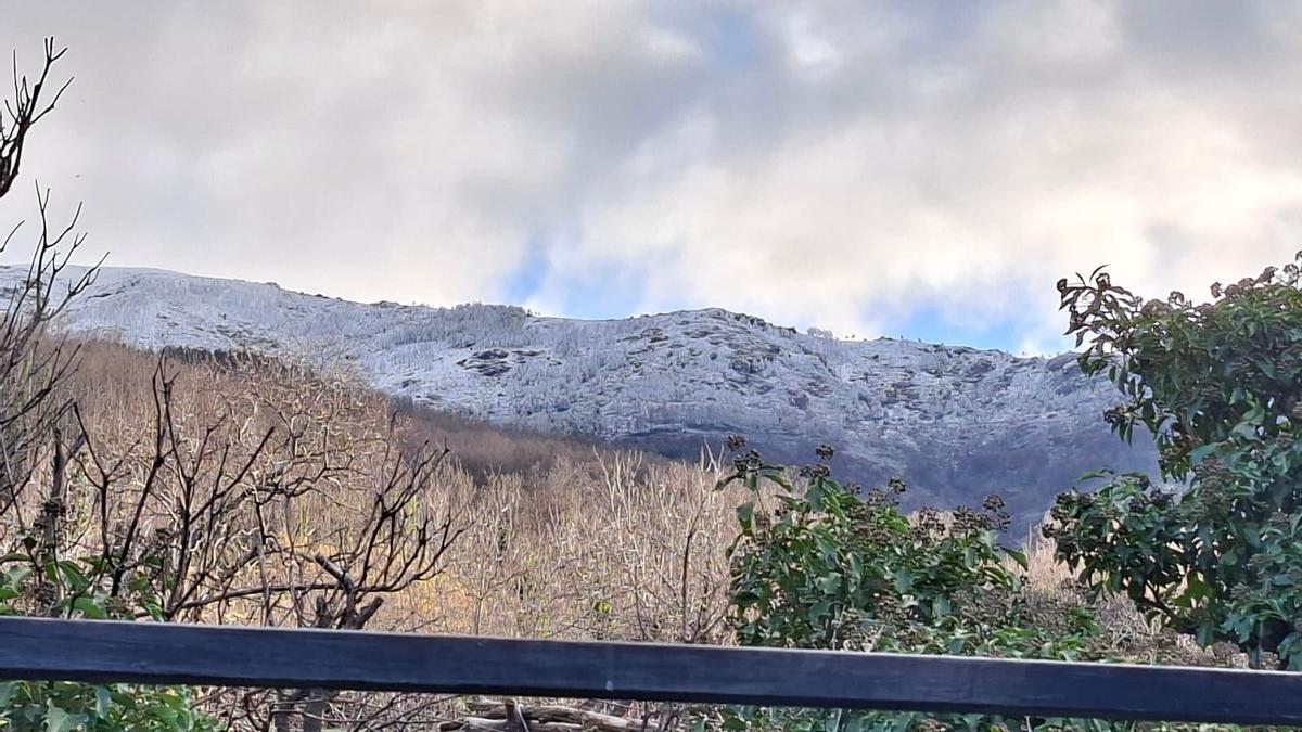 Fotogalería | La nieve cubre el norte de Extremadura