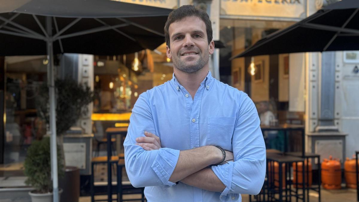 VÍDEO | Carlos Durán, hostelero pacense, reclama al próximo Gobierno de Extremadura que eliminen los puntos de venta de droga en el Casco Antiguo