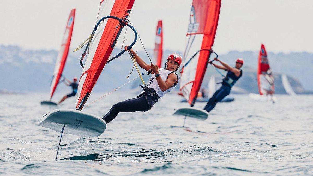 El iQFOiL Youth World Championship reunió en la localidad francesa de Brest a más de 370 jóvenes regatistas de 38 países