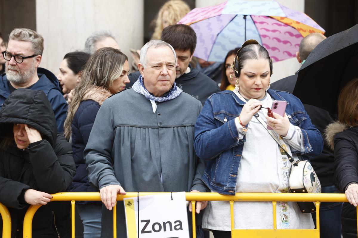 Búscate en la mascletà del 17 de marzo