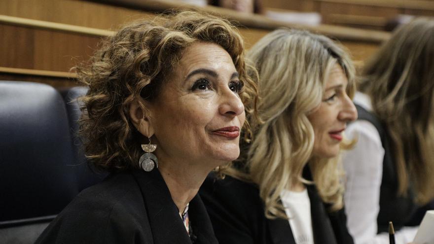 ¿En qué consiste el acuerdo entre PSOE y Sumar sobre la tributación del SMI?