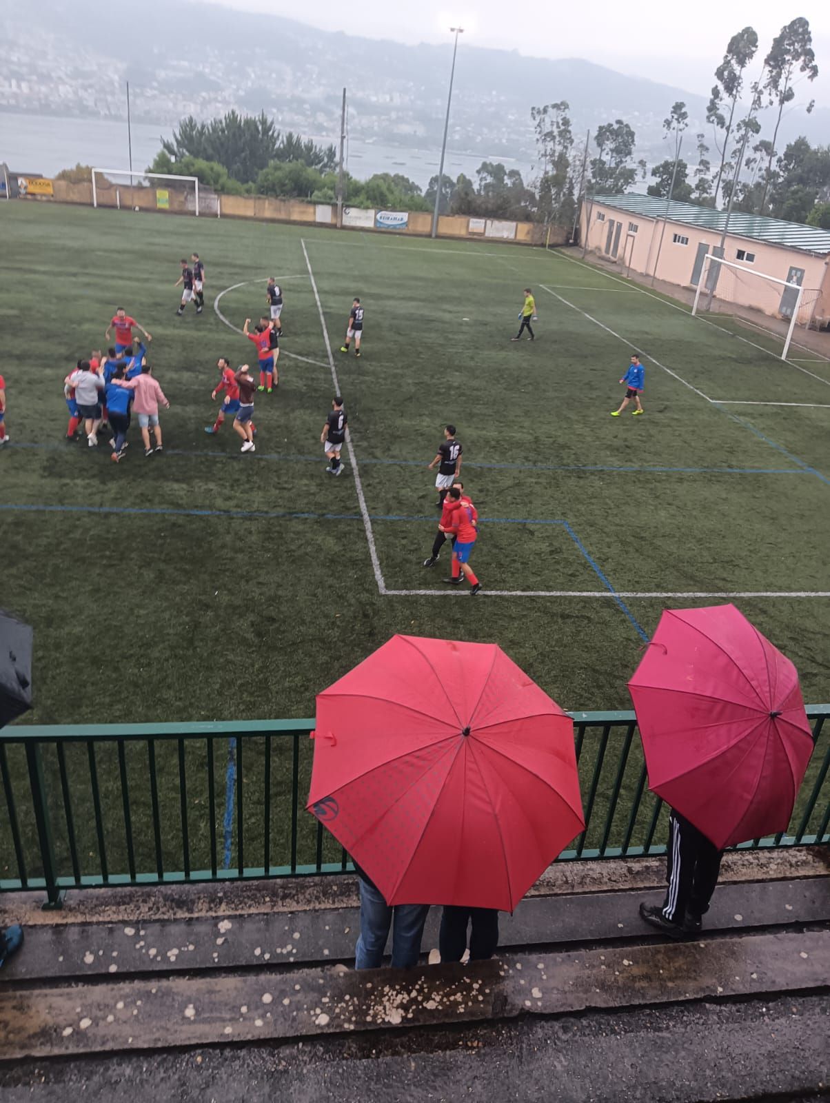 El Domaio festaja su ascenso a Segunda Galicia