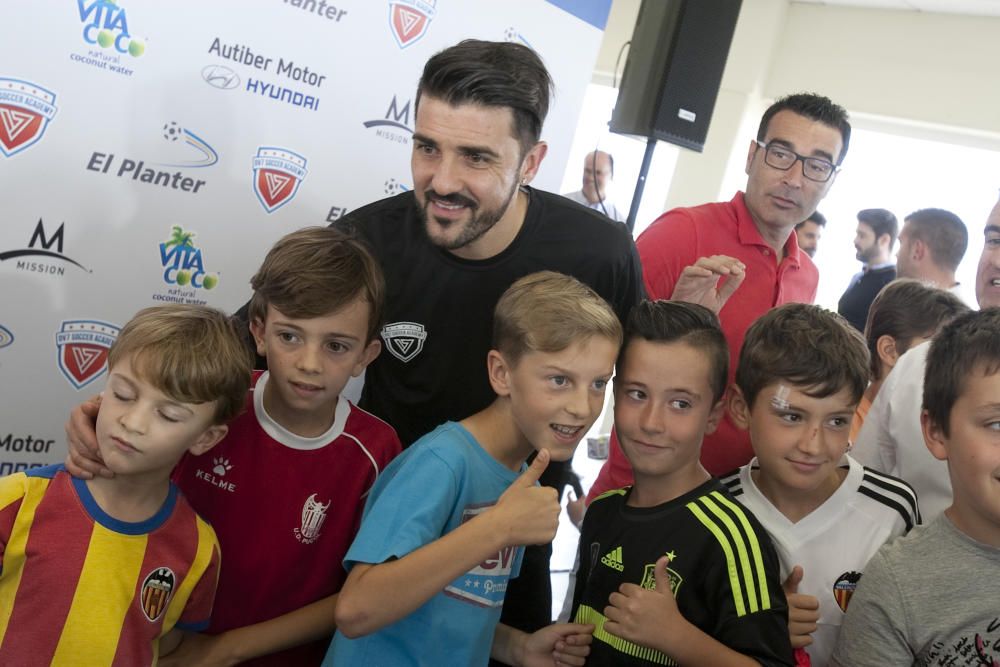 Inauguración de la escuela de fútbol de David Villa