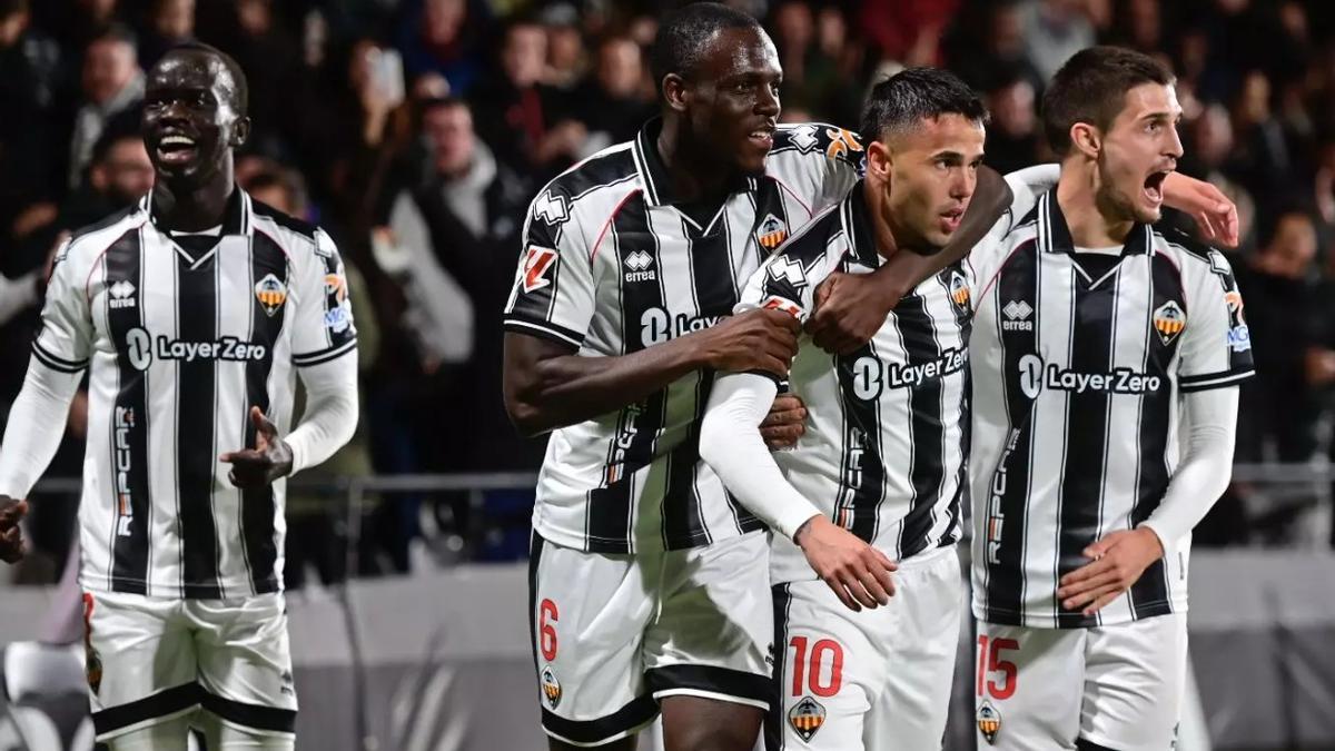 Castalia pone a prueba el gran momento del Castellón ante un Mirandés en alza