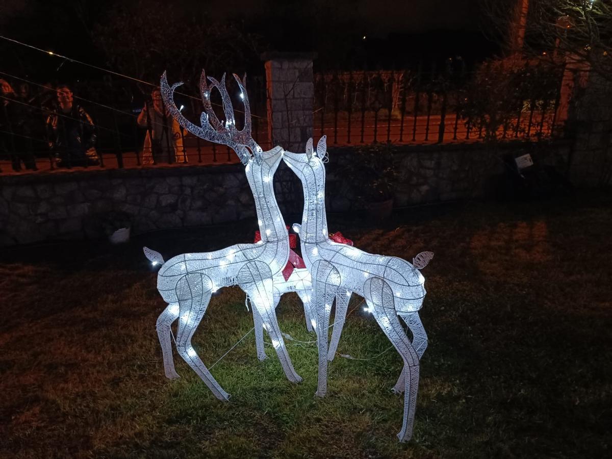 Ables se viste de Navidad: así se ha decorado el pueblo de Llanera