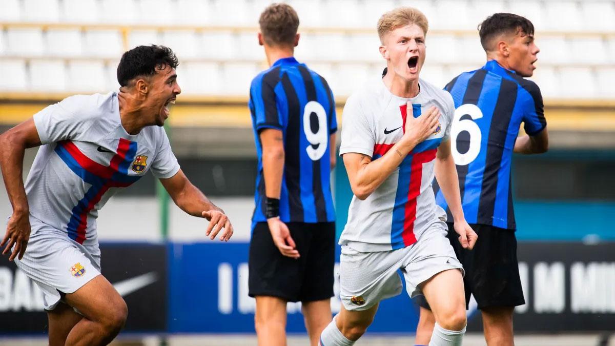 Chadi Riad y Pelayo Fernández celebran su capacidad goleadora en la goleada europea al Inter