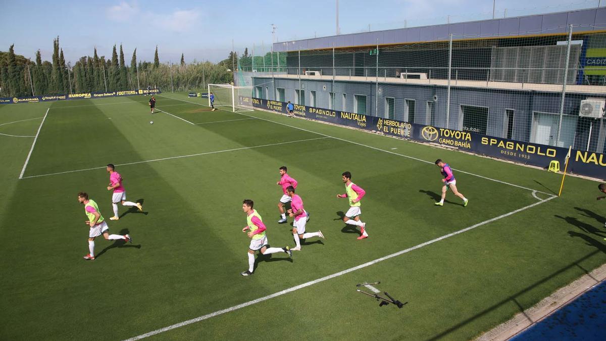 Las imágenes del Cádiz B - Córdoba CF