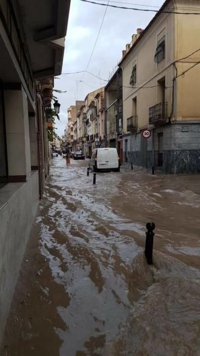 Imágenes de las lluvias de ayer en Novelda.