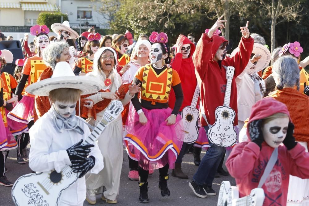 Carnaval 2019: Rua del barri de l'Esquerra del Ter