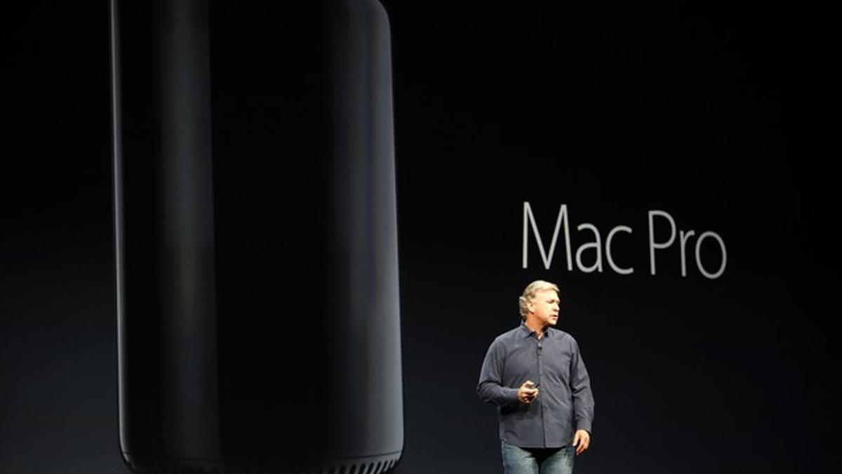 Philip Schiller, videpresidente sénior de Márketing Mundial de Apple, presenta el nuevo Mac Pro