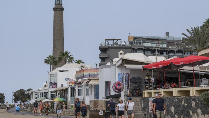 Centro Comercial Oasis, un futuro estrangulado entre el mar y la llegada de Colón a Maspalomas