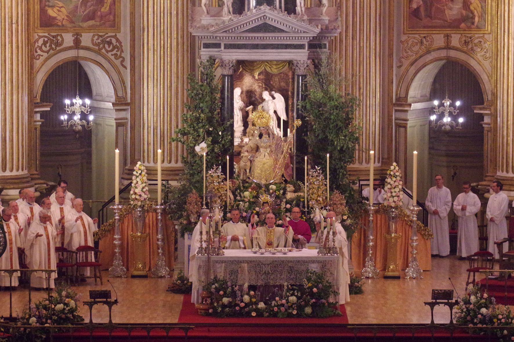 Coronación Canónica de la Divina Pastora en la Catedral de Málaga