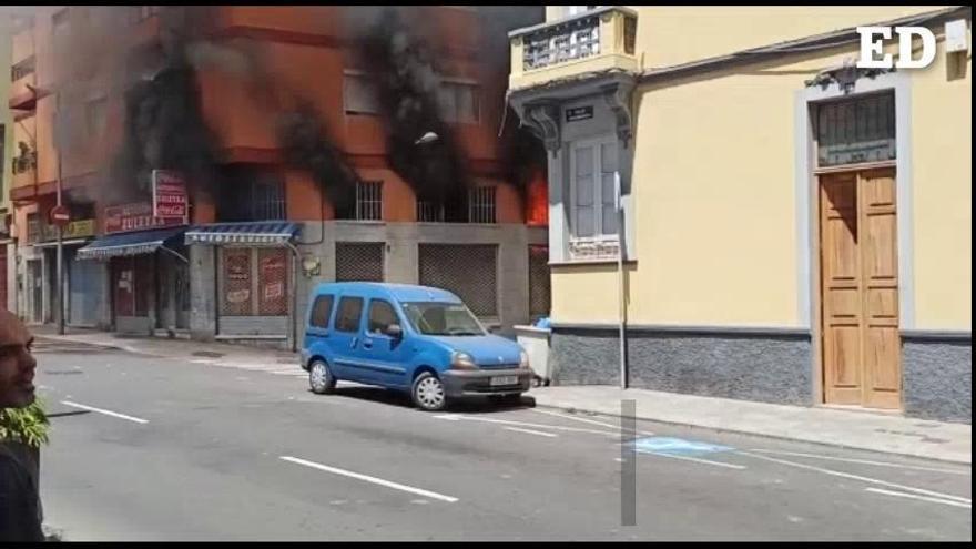 Incendio en un comercio de Santa Cruz de Tenerife