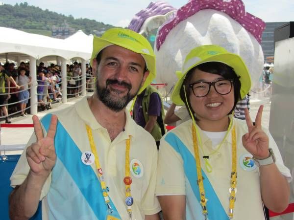 Fotogalería de los voluntarios de Expo Yeosu 2012