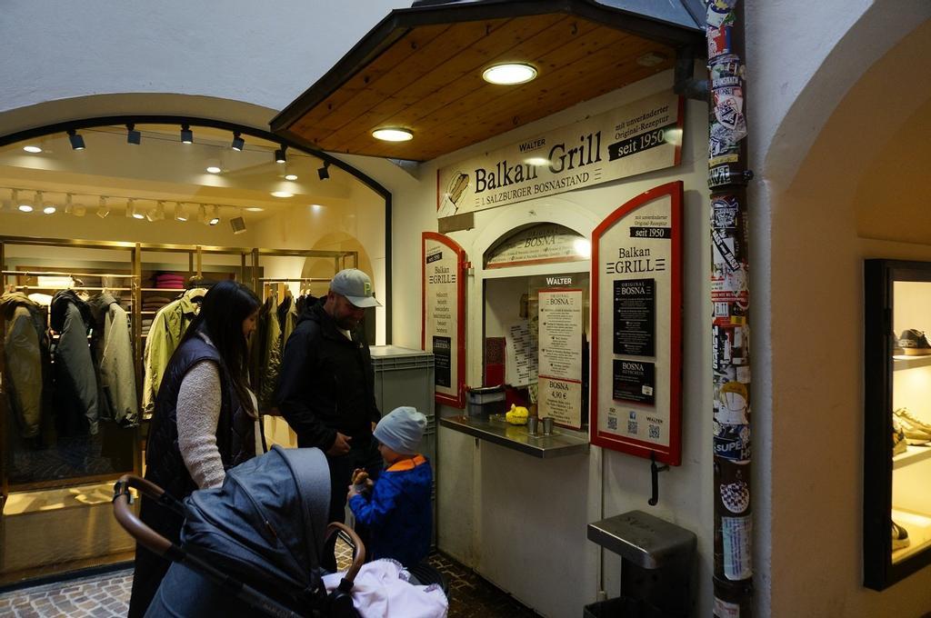Balkan Grill. 